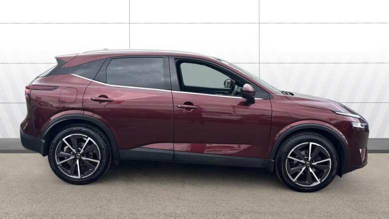 Nissan Qashqai 1.3 DiG-T MH Tekna 5dr Petrol Hatchback